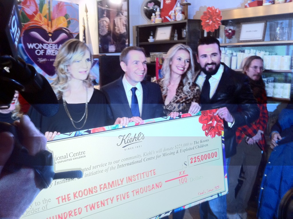 Justine Koons, Jeff Koons, Cheryl Vitali (General Manager, Kiehl's Worldwide), Chris Salgardo (President, Kiehl's USA),